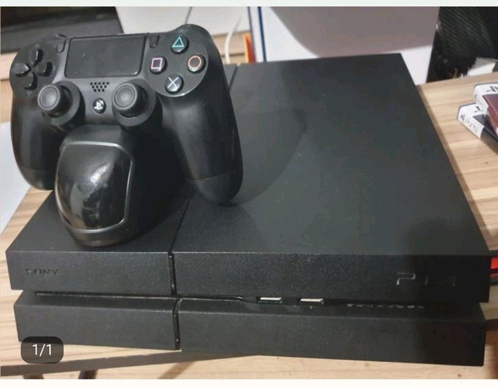 Playstation 4, 1TB, 1 speler, Zo goed als nieuw, Vanaf 3 jaar, Ophalen