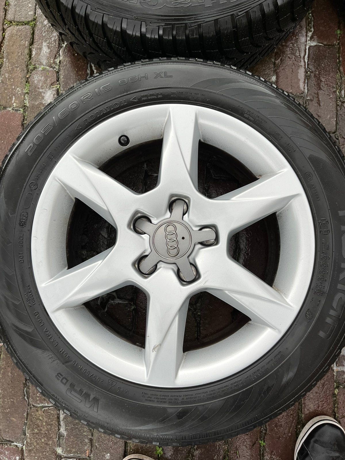 Winterbanden audi, 16 inch, Banden en Velgen, 205 mm, Winterbanden