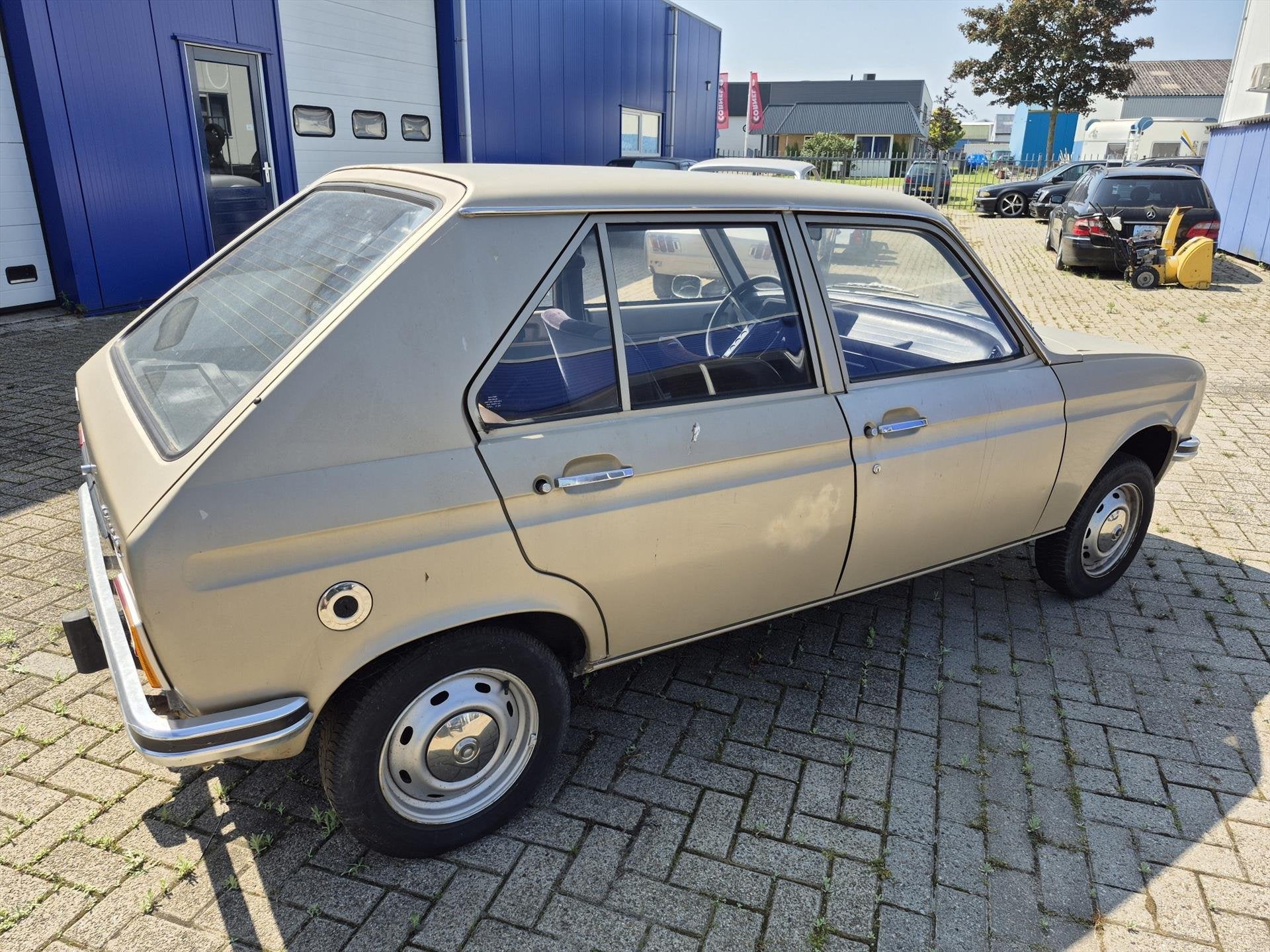 Peugeot 104 A01 5 Drs 1977, foto 2