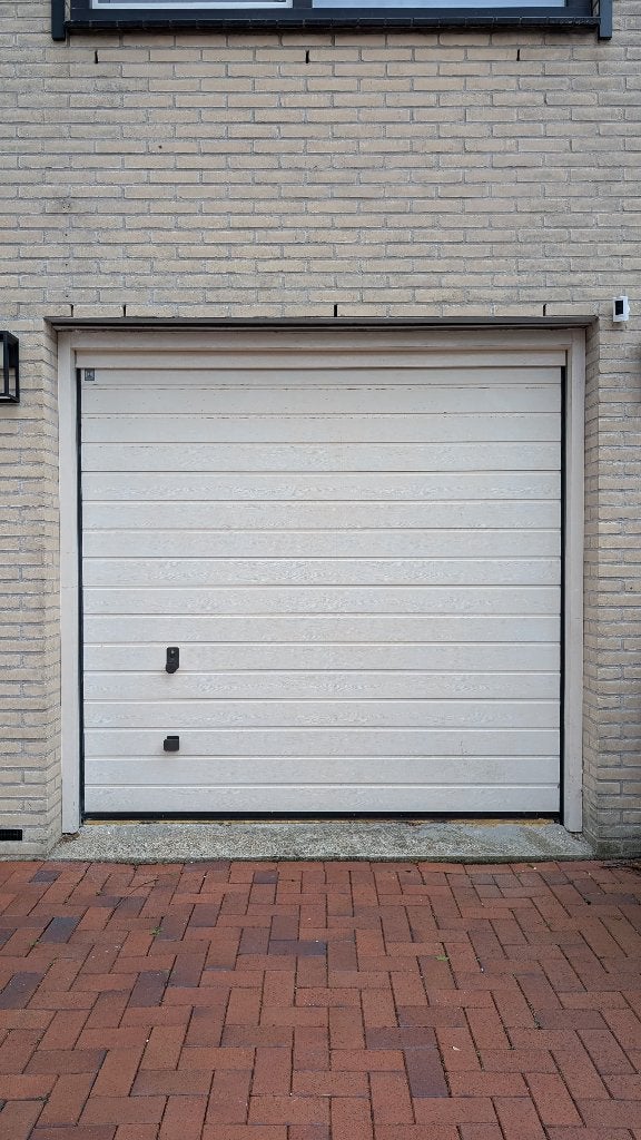 Hormann Garage Door for Sale- Remote operated, Ophalen, Gebruikt, 120 cm of meer, Garagedeur