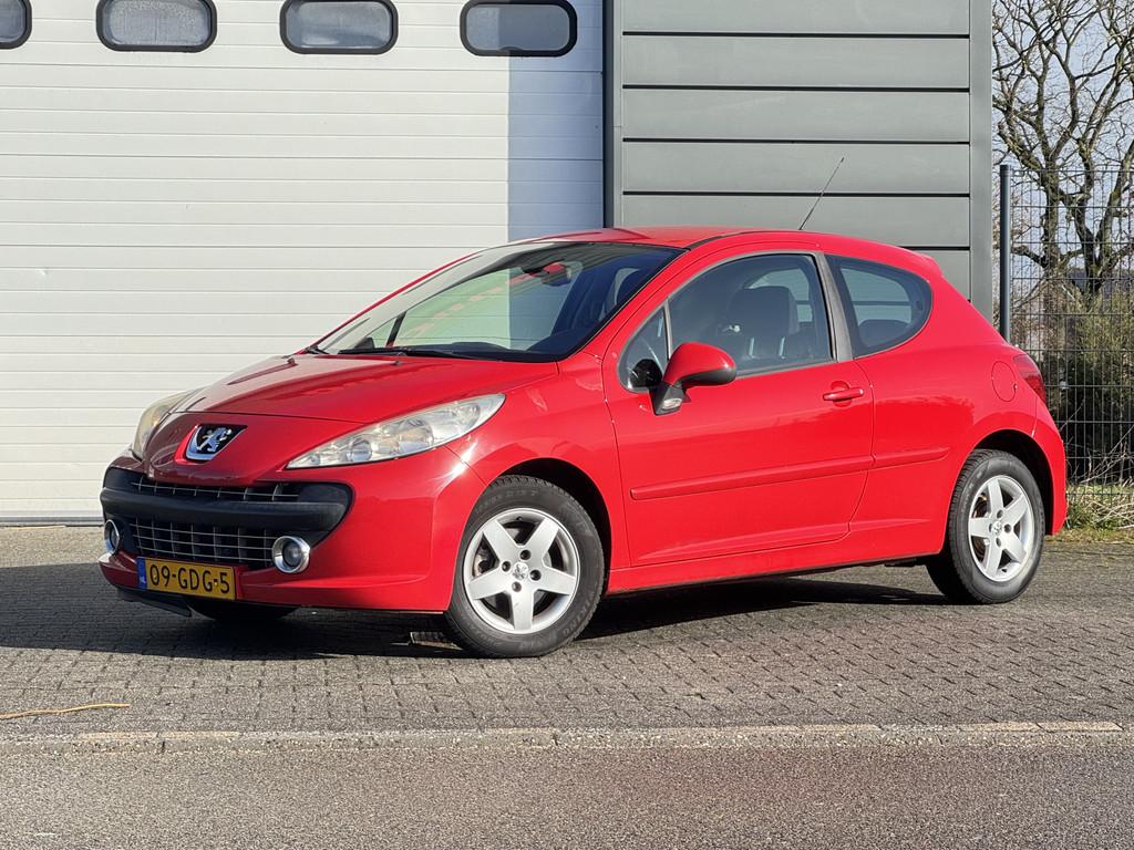 Peugeot 207 1.4 VTi XS Pack | NIEUWE APK | AIRCO (bj 2008), Auto's, Stof, Gebruikt, Zwart, 4 cilinders