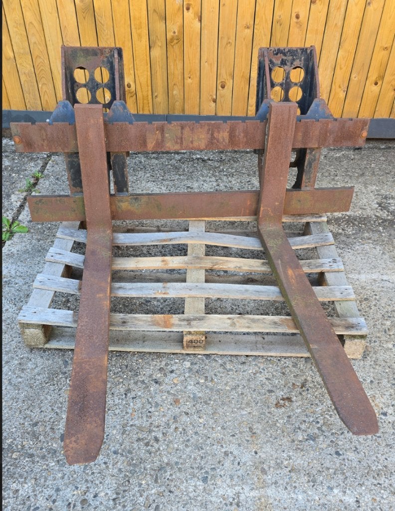 Palletvorkenbord met verstelbare CAT vorken - pallet 55, Ophalen, Gebruikt, Overige soorten