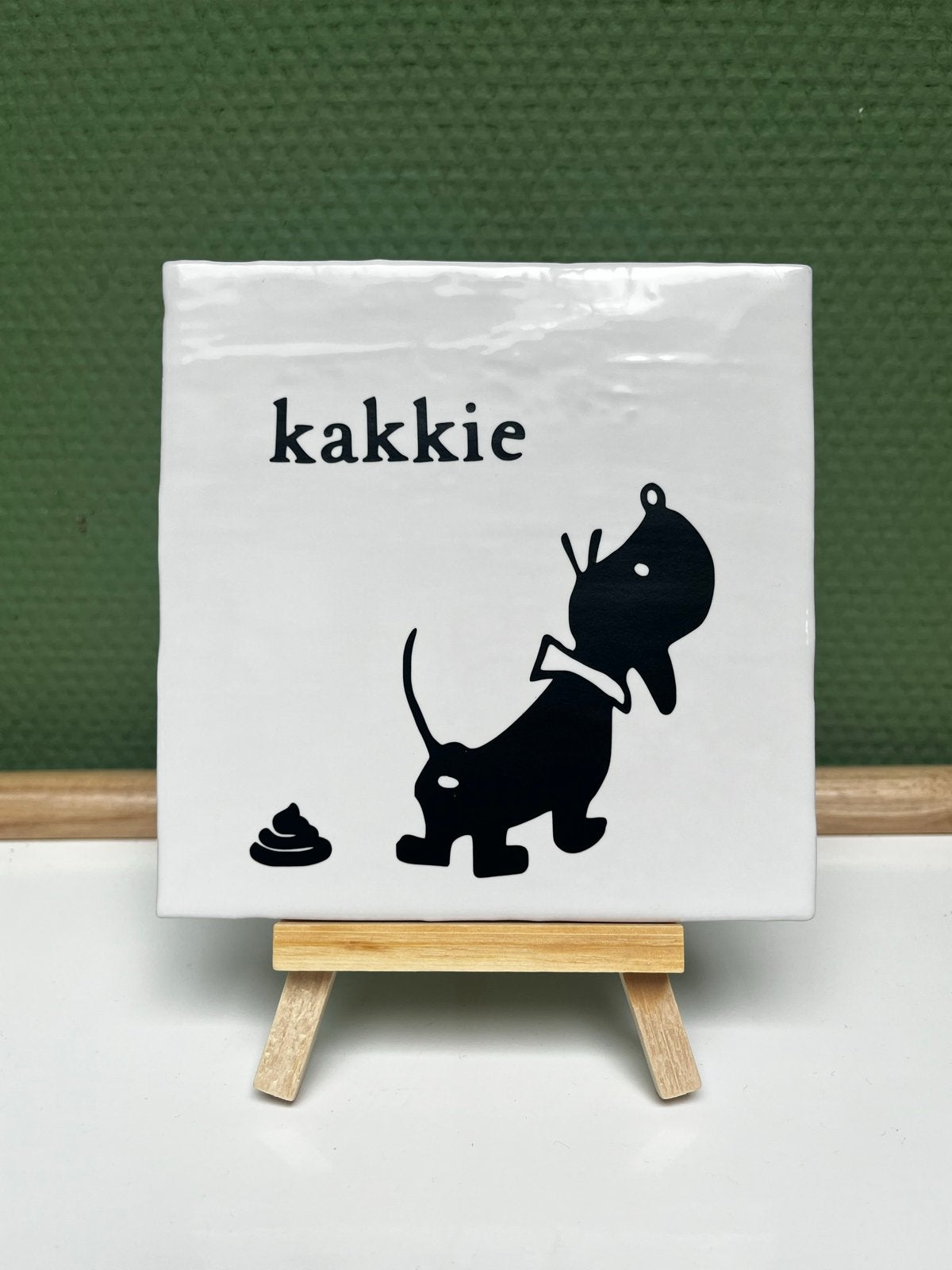 Tegel met grappige hond en 'kakkie' opdruk - 13x13 cm, Ophalen of Verzenden