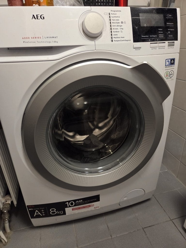 AEG wasmachine, Witgoed en Apparatuur, Ophalen, Zo goed als nieuw, Energieklasse A of zuiniger, 85 tot 90 cm