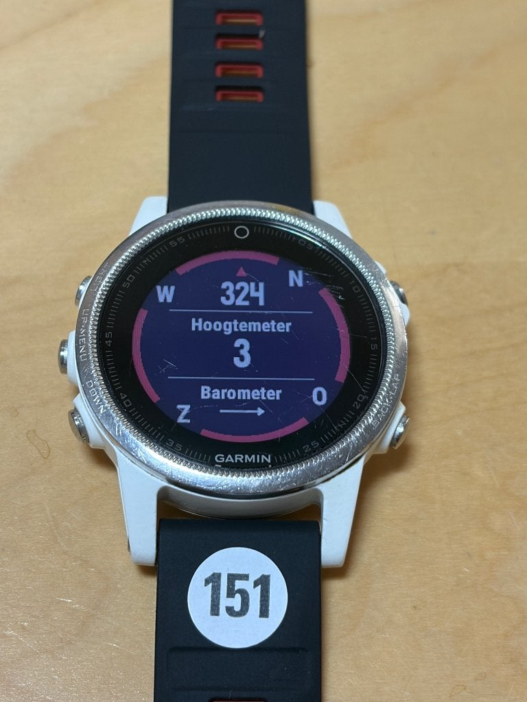 Garmin Fenix 5s (GPSinruil-nr 151), Gebruikt, Hoogte, Wit, Garmin