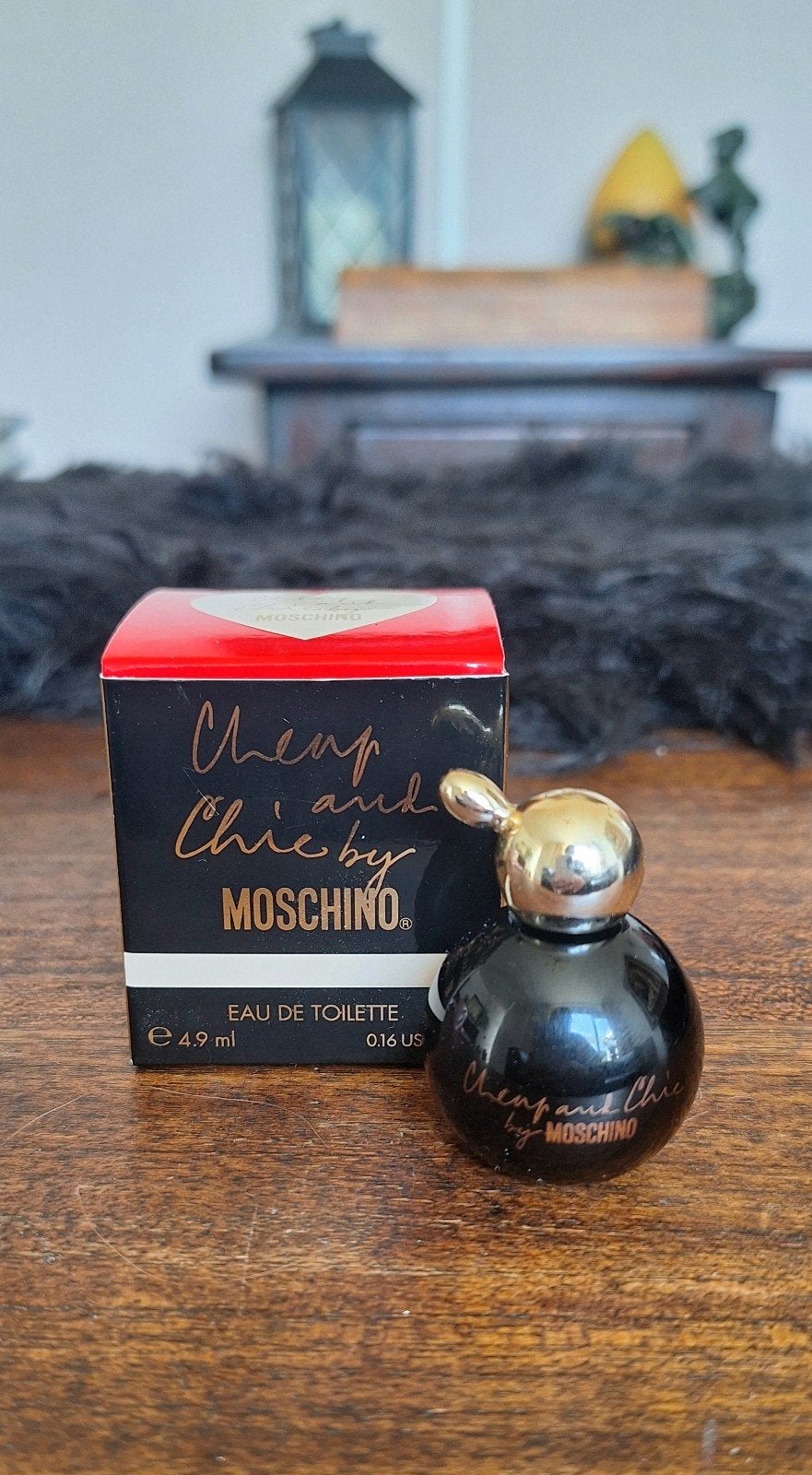 Moschino Cheap and Chic Edt 4,9 ml / Parfum Miniatuur, Verzenden, Zo goed als nieuw, Miniatuur, Gevuld