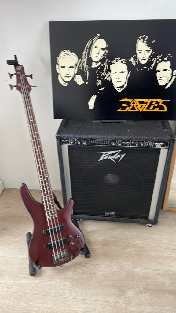 Ibanez SR500 basgitaar met Peavey versterker, Muziek en Instrumenten, Ophalen of Verzenden, Gebruikt, Elektrisch, 5-snarig