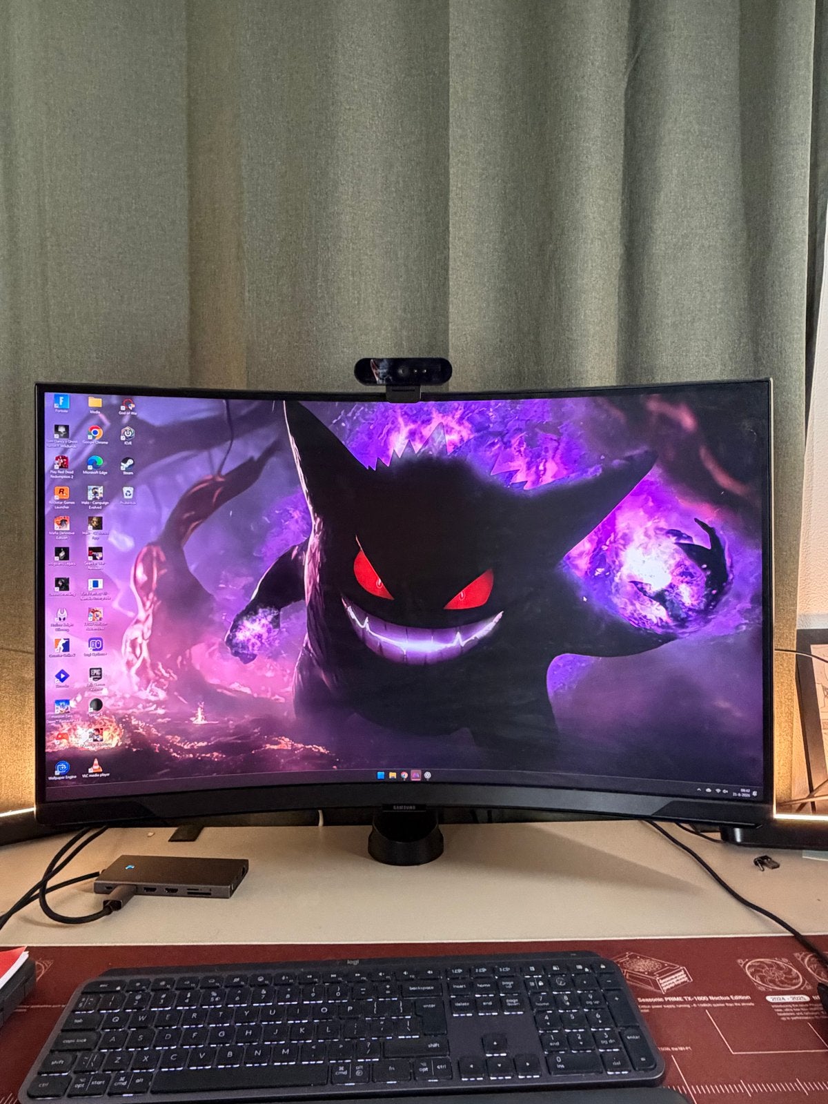 Samsung Neo G8 32 inch 4K 240Hz Gaming Monitor, Computers en Software, Monitoren, Curved, VA, Minder dan 1 ms, 201 Hz of meer