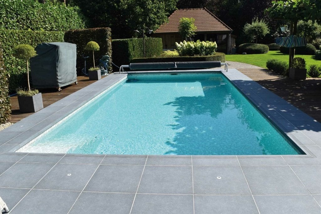 Zwembadrand-Traptrede Pierre Bleu Noir 800x350x50mm, Hoofdweg 131, Ermes Aurelia, Keramiek, Nieuw