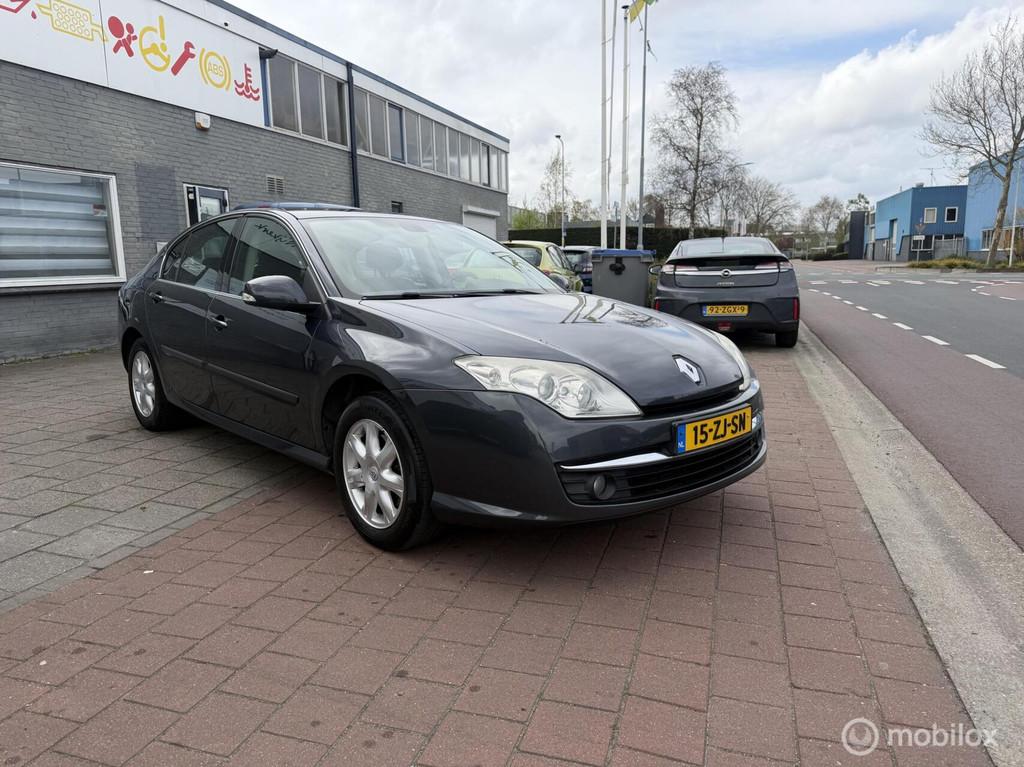 Renault Laguna 2.0 16V Dynamique, Auto's, Renault, Bedrijf, Te koop, Laguna, ABS, Airbags, Airconditioning, Alarm, Boordcomputer