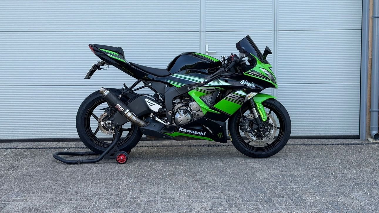 Kawasaki ZX 6R | SC Project | Quickshifter | 35kw mogelijk!, Motoren, 636 cc, 4 cilinders, Bedrijf, Onbekend