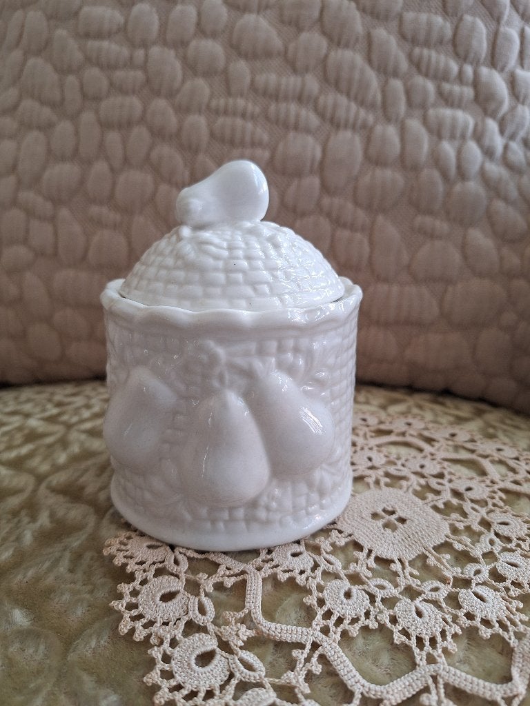Brocant Barbotine Potje met Deksel Fruit ** Mimosa **, Ophalen of Verzenden