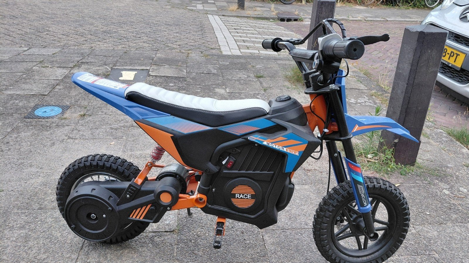 Elektrische Kinder Crossmotor - Zo Goed als Nieuw, Ophalen, Onbekend, Schijfrem, Pitbike