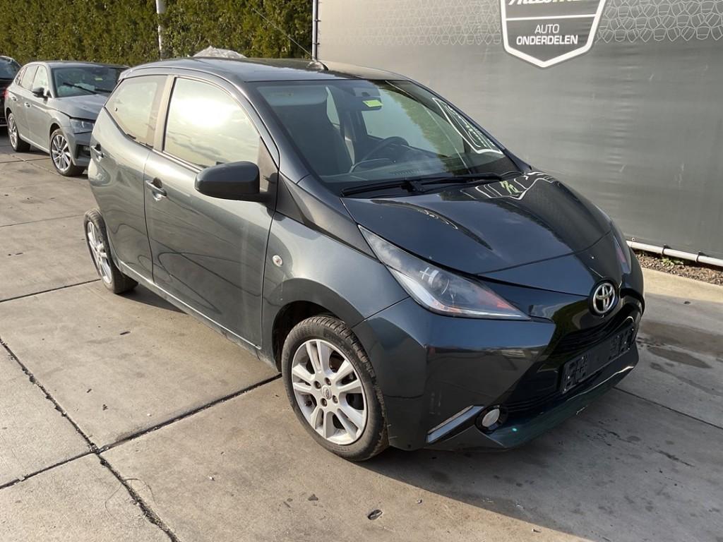 Voorkop Toyota Aygo (B40) (2014-05/2018-06) 533010H070, Auto-onderdelen, Gebruikt, Kundenbetreuung@toyota.de, Toyota-Allee 2, Köln 50858, , Duitsland