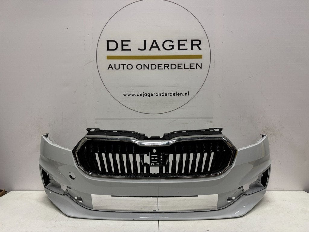 SKODA FABIA 4 VOORBUMPER BUMPER 6VA807221 2021-, Voor, Skoda, Bumper, Skoda Auto a.s.