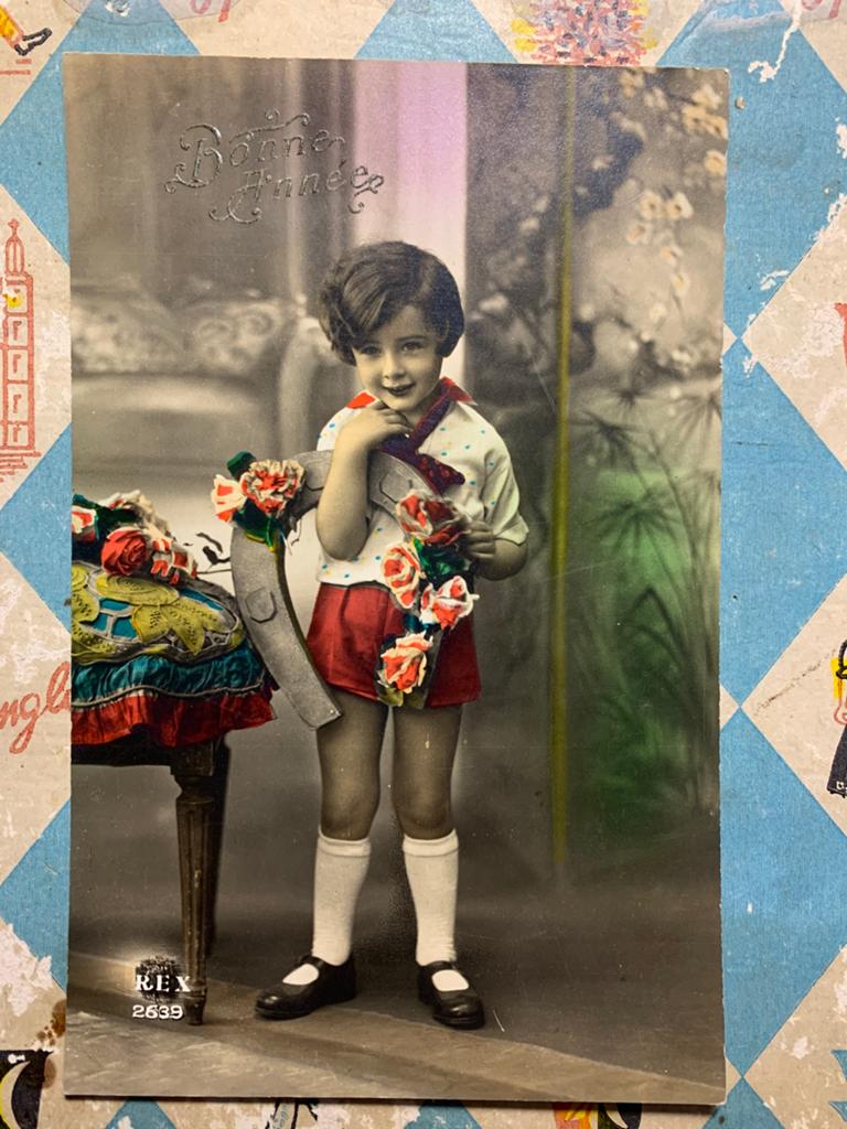 Bonne Année - meisje met bloemen en hoefijzer (GO), Verzamelen, Ophalen of Verzenden, 1920 tot 1940, Gelopen, Feest(dag)