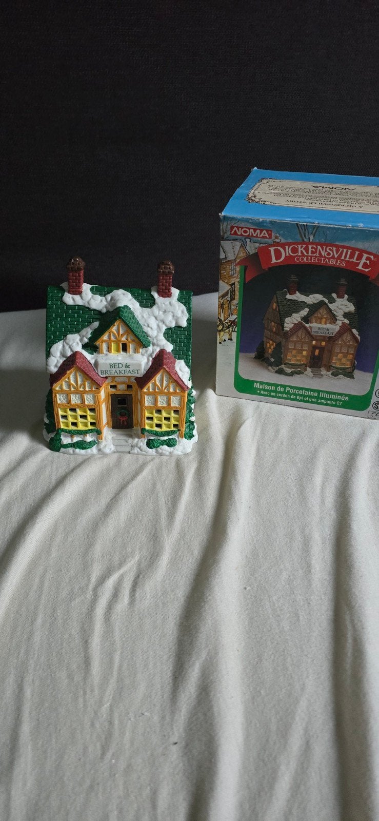 NOMA Dickensville Kersthuisjes bed and breakfast, Diversen, Ophalen of Verzenden, Zo goed als nieuw