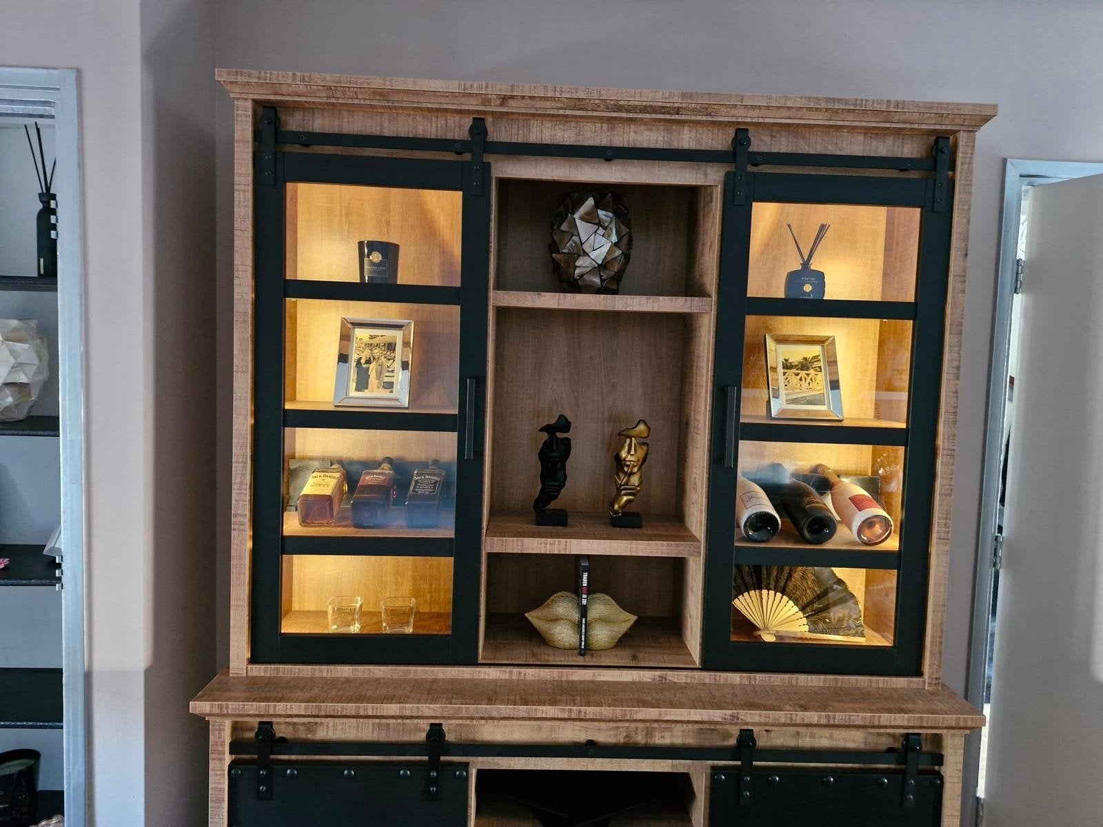 Buffetkast met schuifdeuren - A-Meubels, Glas, Industrieel, Modern, Ophalen of Verzenden, Zo goed als nieuw