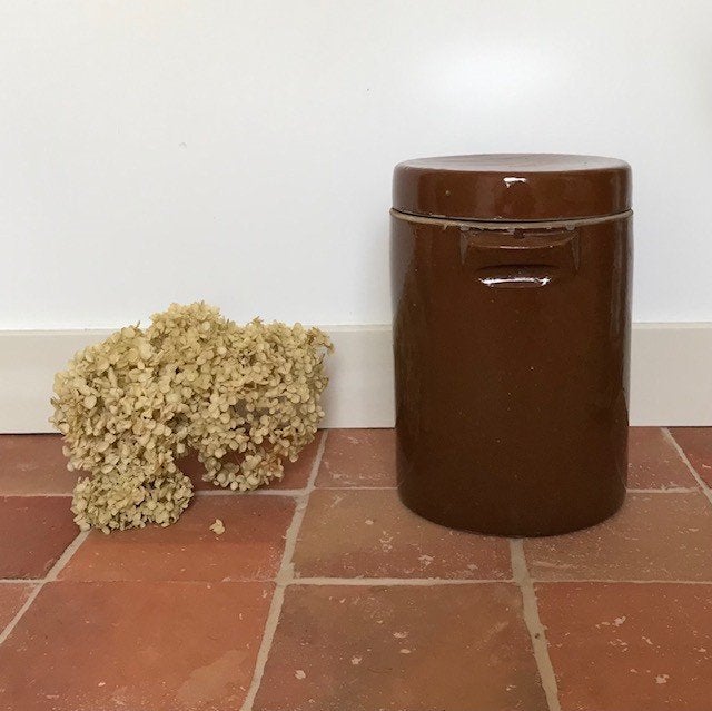 Grote antieke olijven pot met deksel, Ophalen of Verzenden