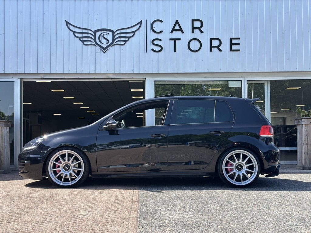Volkswagen Golf 2.0 GTI |AIR RIDE|ROTIFORM VELGEN 19''|SCHUI, Euro 5, Gebruikt, 4 cilinders, Zwart