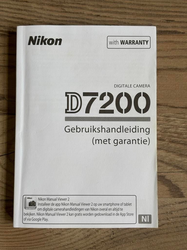 Nikon D7200 Gebruikshandleiding nederlandstalig, Boeken, Ophalen of Verzenden, Zo goed als nieuw, Techniek