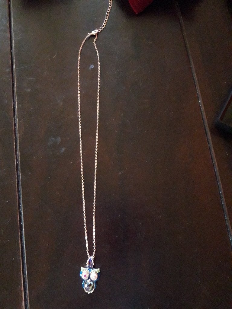 Nieuwe halsketting roségold met hanger van uiltje, Overige materialen, Met hanger, Nieuw, Ophalen of Verzenden