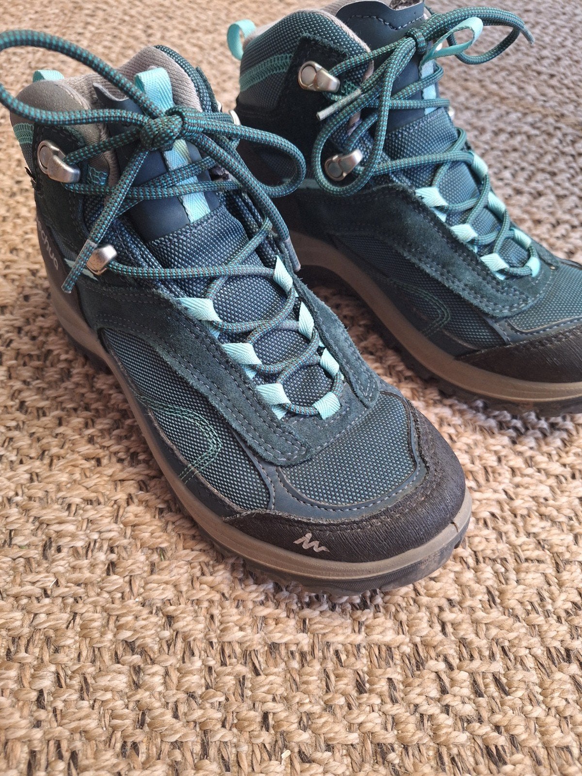 Mooie wandelschoenen van Quechua draagmt 37 Decathlon, Kinderen en Baby's, Kinderkleding | Schoenen en Sokken, Gebruikt, Quechua