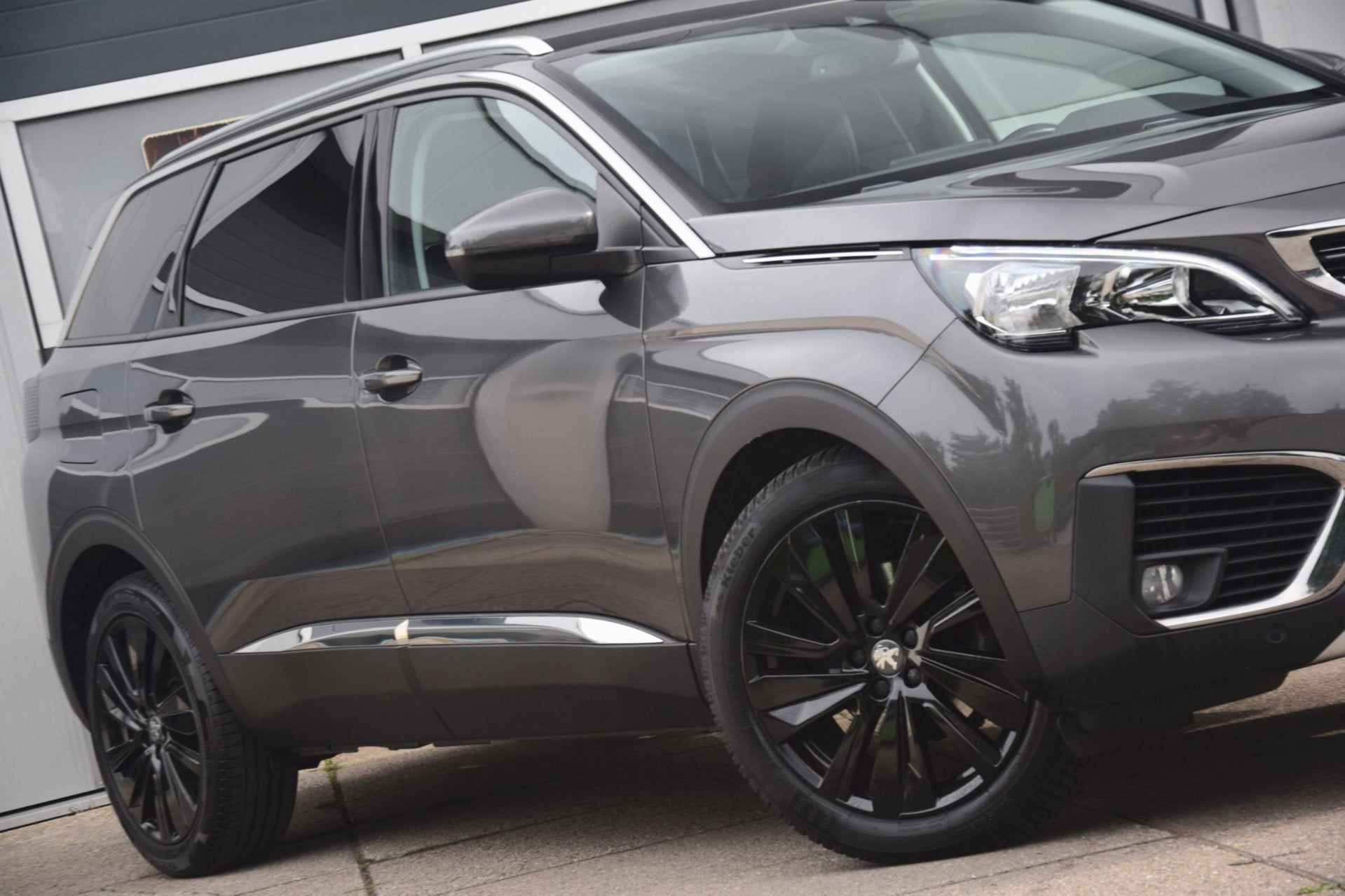 Peugeot 5008 1.2 PureTech Blue Lease Premium TREKHAAK / 7 pe, Auto's, 1280 kg, Gebruikt, Euro 6, 1199 cc