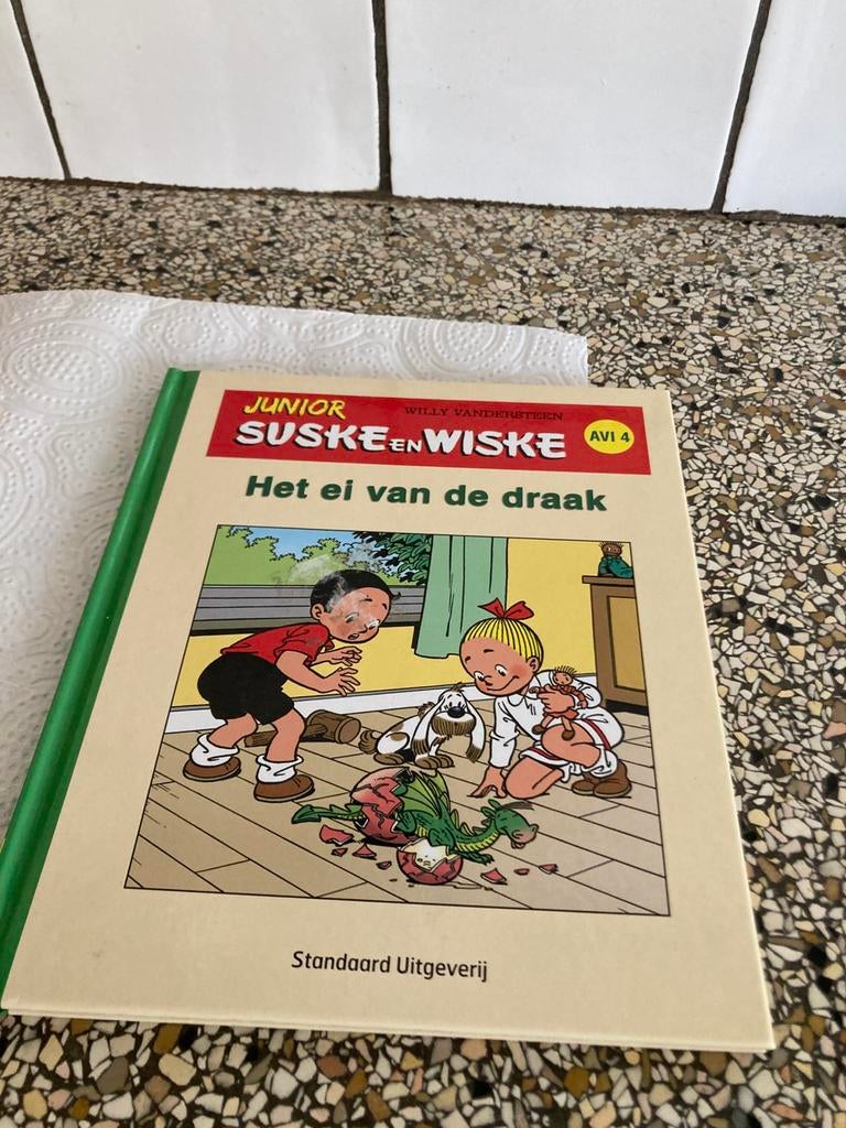 Suske en Wiske en het ei van de draak, Ophalen of Verzenden, Zo goed als nieuw, Fictie algemeen