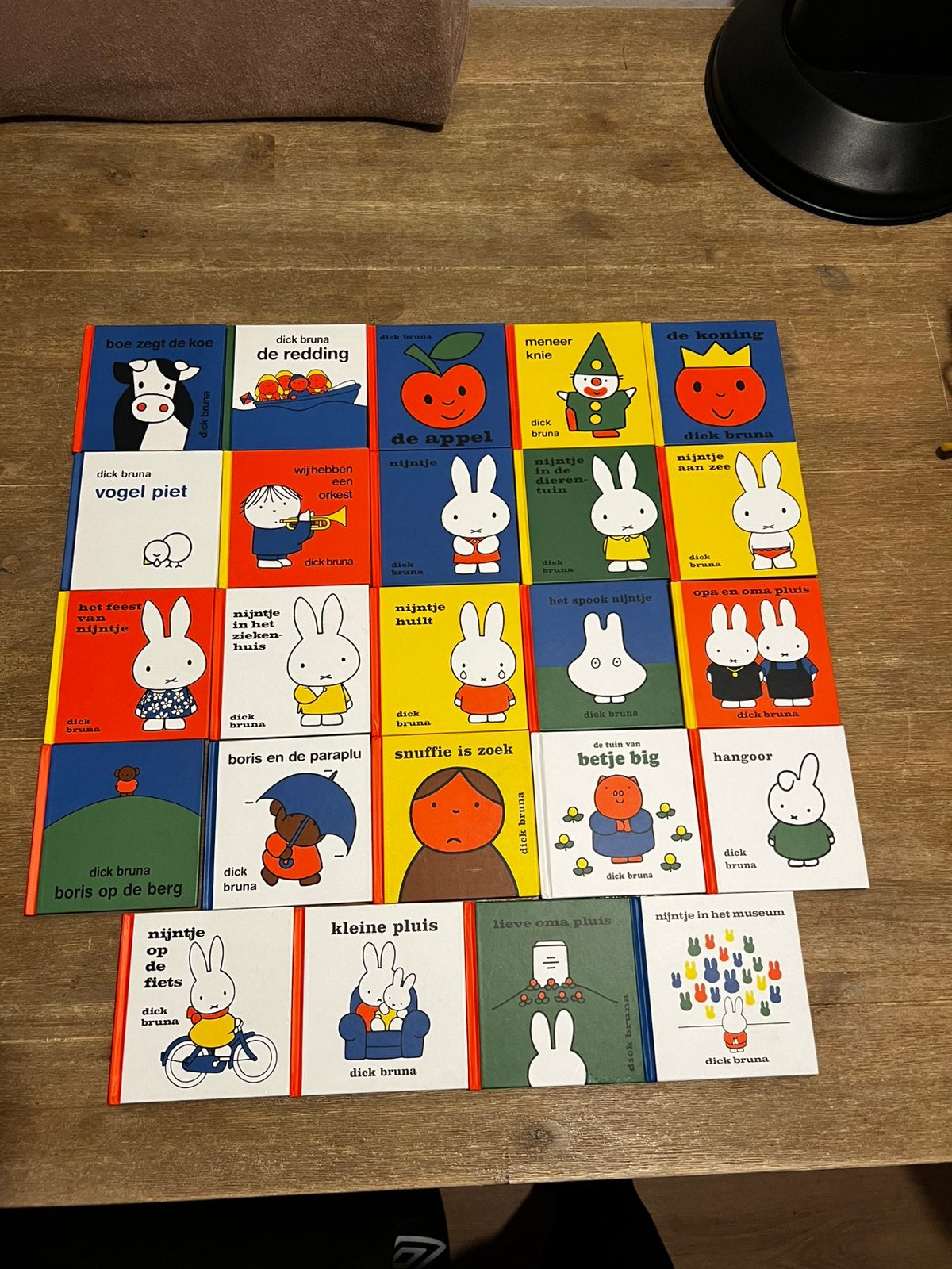 Dick Bruna 80 jaar jubileumuitgave boekjes, Ophalen of Verzenden, Zo goed als nieuw