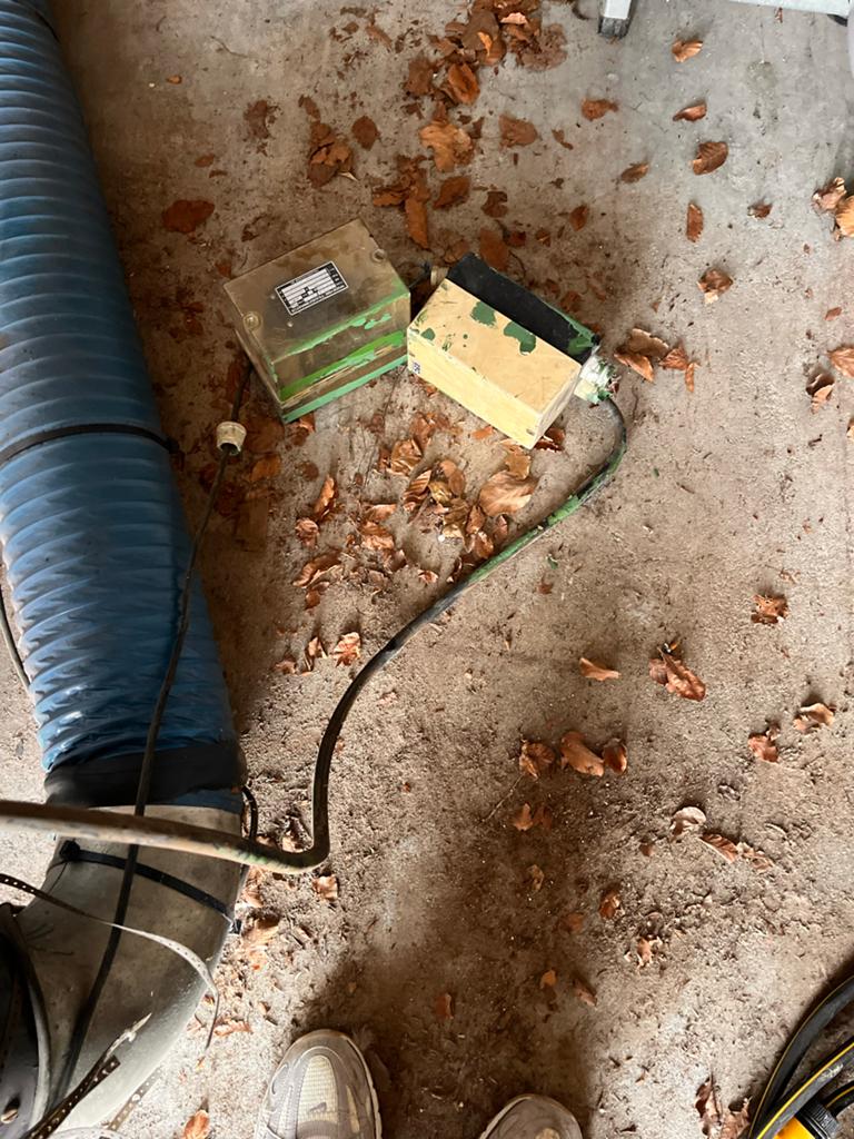 Industriële afzuiging voor lasrook en dampen, Doe-het-zelf en Verbouw, Ophalen, Gebruikt, Minder dan 150 ampère, Overige typen