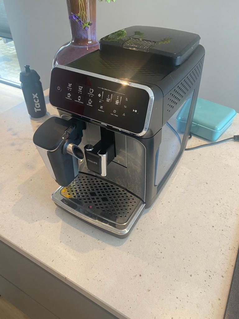 Philips 3246EP LatteGo volautomatische espressomachine, Witgoed en Apparatuur, Ophalen, Zo goed als nieuw, Koffiemachine, Koffiebonen