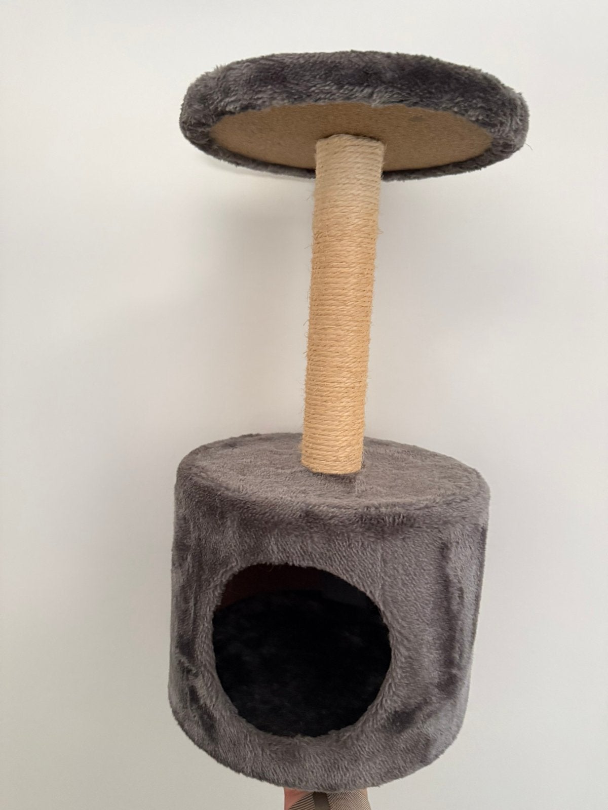Kleine grijze, ronde krabpaal voor kittens/ kleine katten, Dieren en Toebehoren, Ophalen, Zo goed als nieuw, Krabpaal