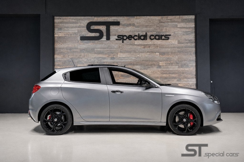 Alfa Romeo Giulietta 1.4 Turbo MultiAir Super|Pano, Auto's, Alfa Romeo, Euro 6, 4 cilinders, Met garantie (alle), Origineel Nederlands