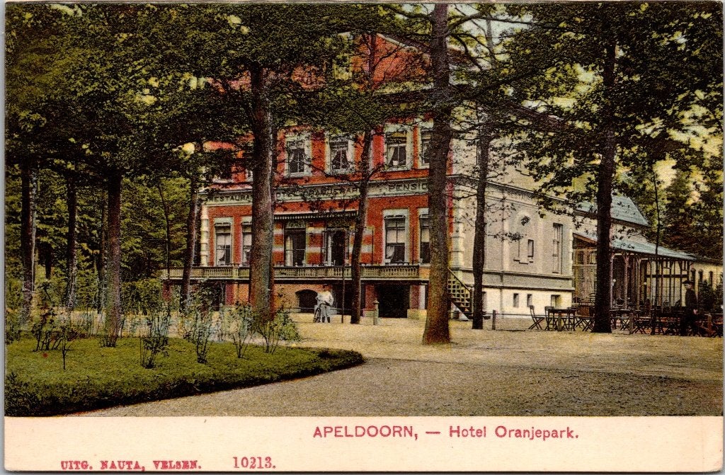 Apeldoorn Oranjepark - 7 oude ansichtkaarten