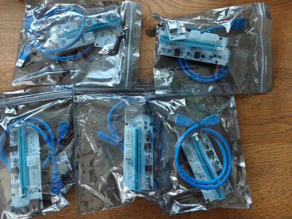 PCI-E 1x naar 16x Riser Kaart Adapter voor Mining (5 stuks), Computers en Software, Pc- en Netwerkkabels, Nieuw, Ophalen of Verzenden