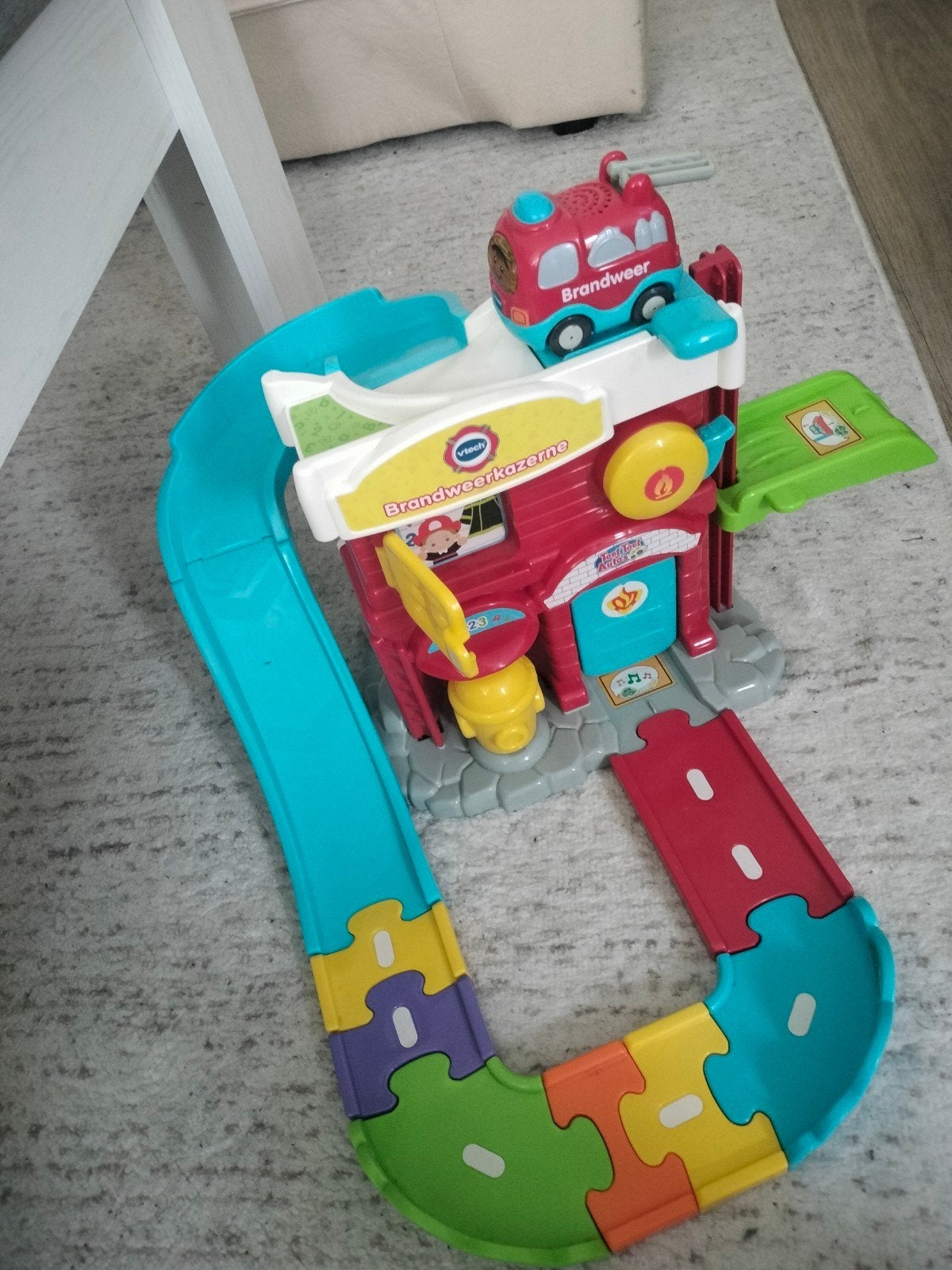 VTech Toet Toet Auto's Brandweerkazerne met Brandweer, Ophalen, Zo goed als nieuw, Auto, Met wieltjes