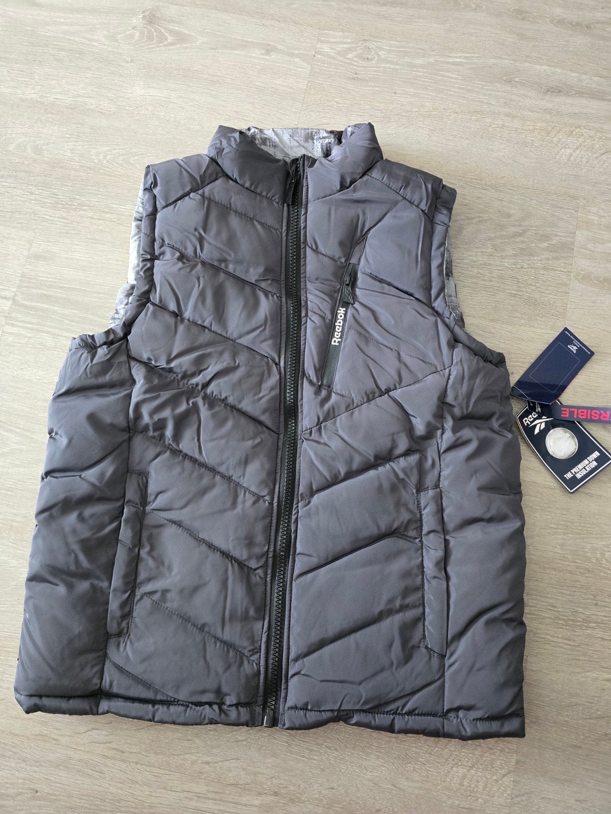 Reversible heren bodywarmer Reebok, maat S, Nieuw (G), Kleding | Heren, Bodywarmers, Ophalen of Verzenden, Nieuw, Zwart