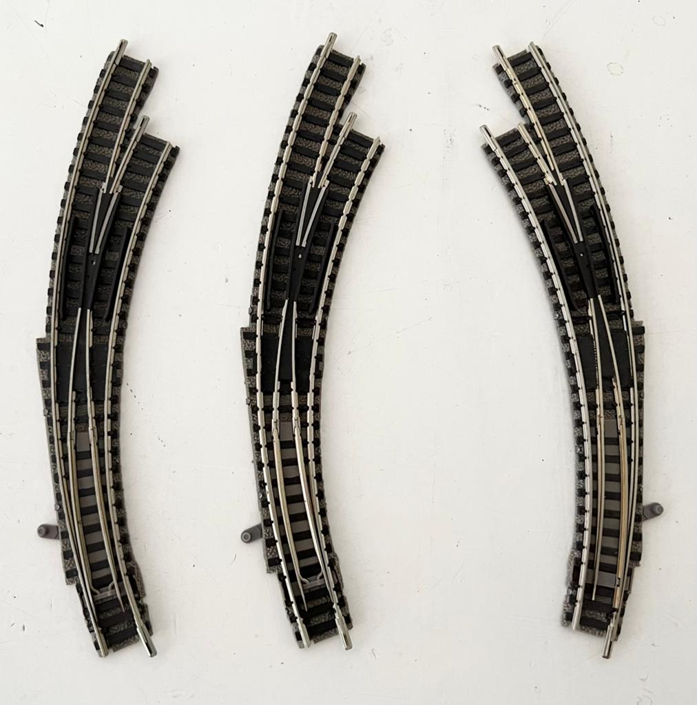 Fleischmann Piccolo Bochtwissels 2x links 1 x rechts 9174/75, Gebruikt, Gelijkstroom, Fleischmann, Rails