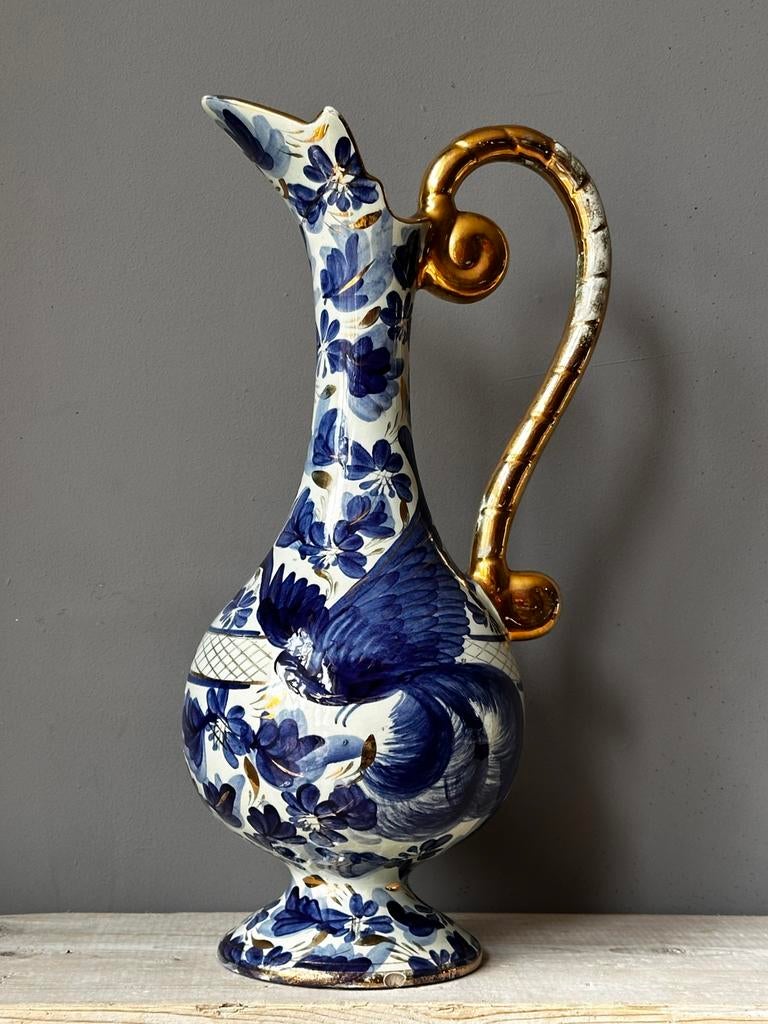 Belgian Hubert BequetPitcher "Bird of Paradise" Hand Painted, Antiek en Kunst, Ophalen of Verzenden