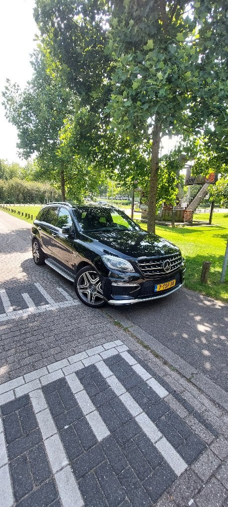 Mercedes-Benz M-Klasse 63 525PK AMG Speedshift 7G-TRONIC, Auto's, Mercedes-Benz, Automaat, 2245 kg, Zwart, 3050 kg