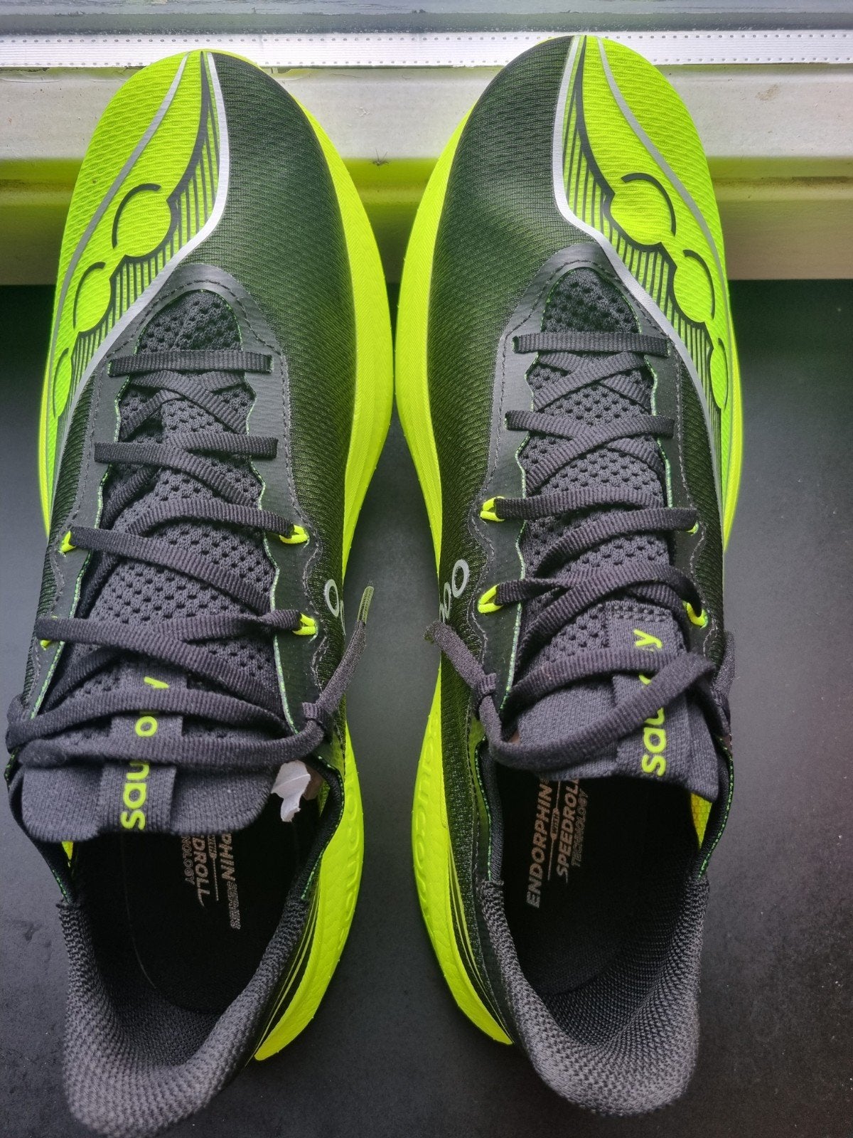 Saucony Endorphin Pro 5 carbon maat 49 - Nieuw, Sport en Fitness, Hardloopschoenen, Zo goed als nieuw, Hardlopen, Saucony