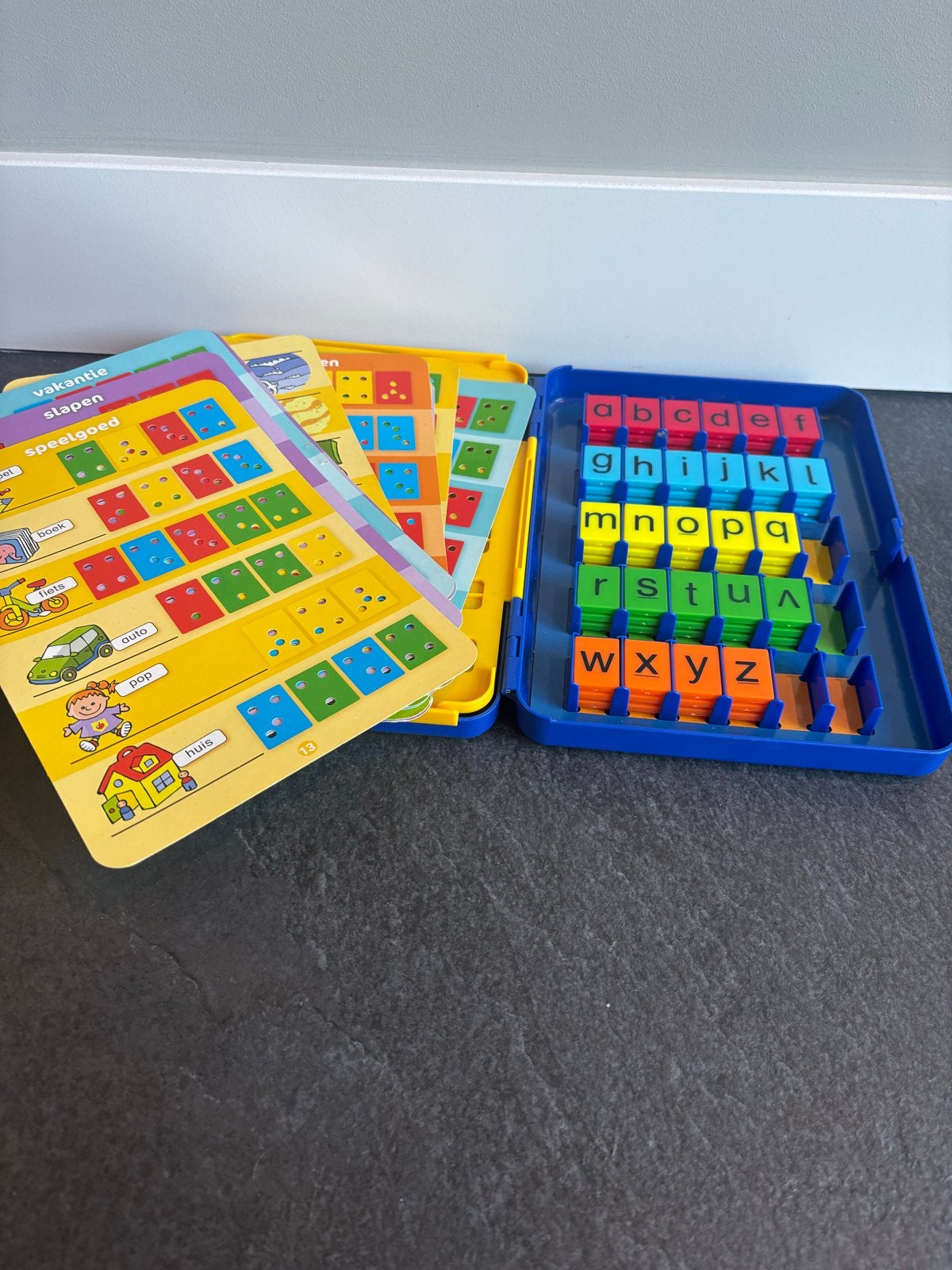 Alfabet Leerdoos met Kaarten - Educatief Speelgoed, Ophalen of Verzenden, Gebruikt, Taal en Lezen