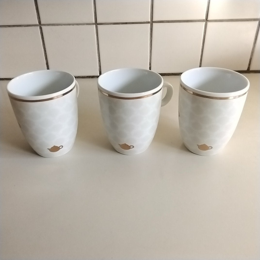 3 pickwick  mokken, Ophalen of Verzenden, Aardewerk, Overige stijlen, Kop(pen) en/of Schotel(s)