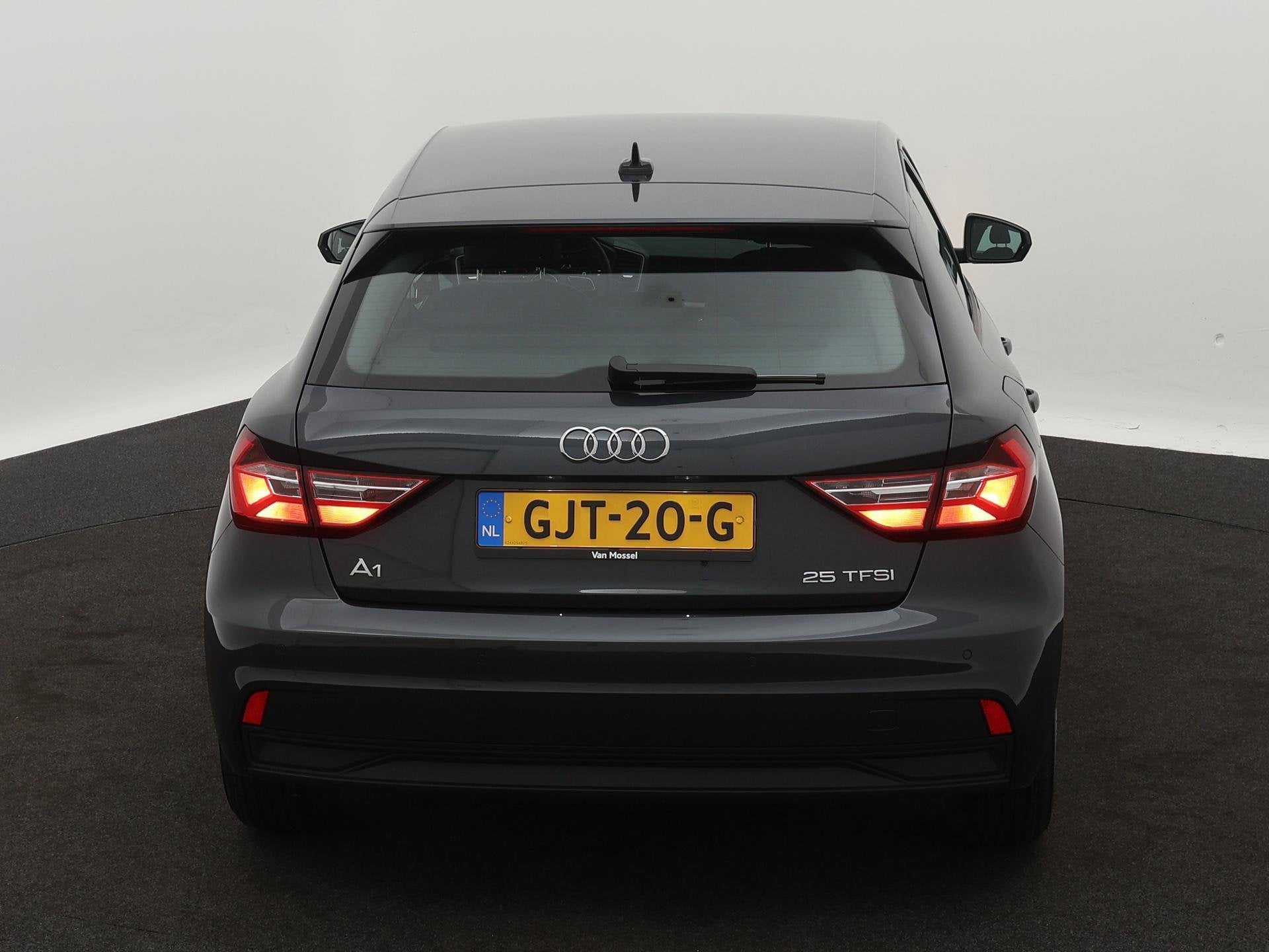 Audi A1 Sportback 25 TFSI Pro Line 95 PK Airco | Apple Carpl, Auto's, Audi, Voorwielaandrijving, 12 maanden, Stof, A1
