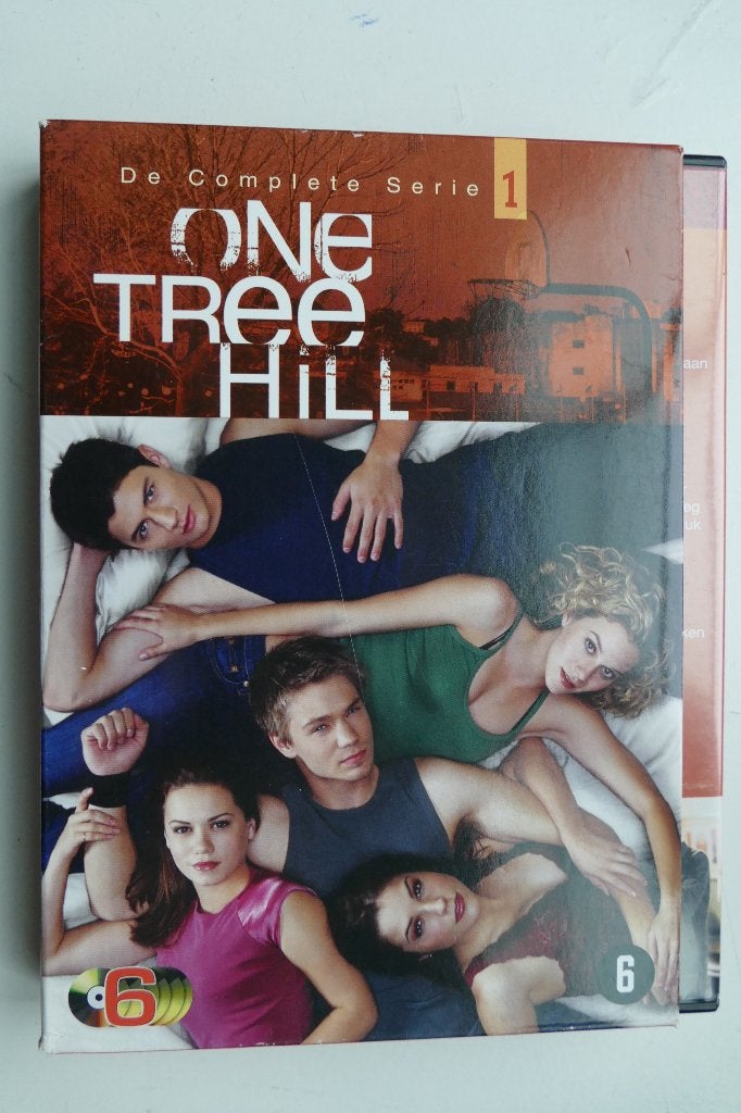 One tree hill, Vanaf 6 jaar, Ophalen of Verzenden, Gebruikt