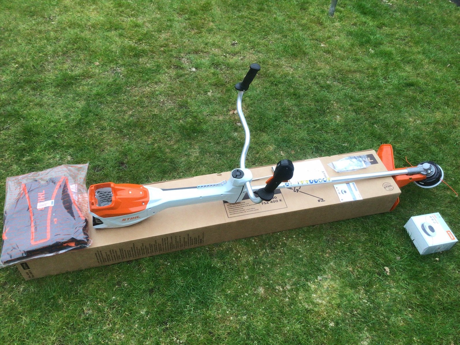Stihl FSA 400 accu bosmaaier NIEUW, Ophalen, Nieuw, 50 cm of meer, Accu