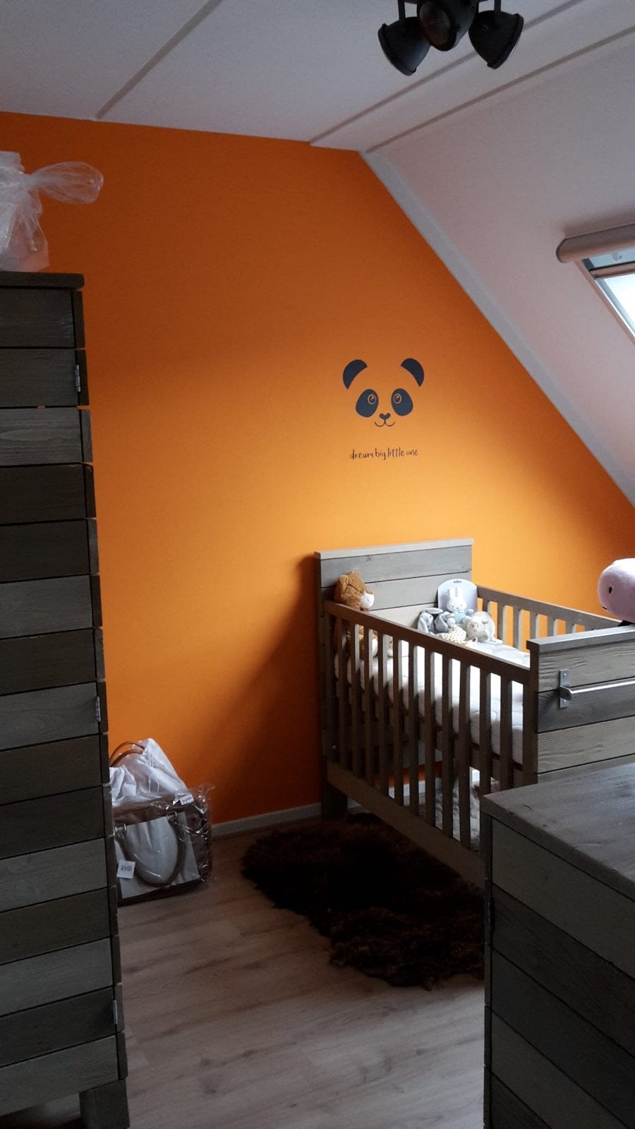 Handgemaakte Houten Babykamer Set - Ledikant, Kast, Commode, Ophalen, Zo goed als nieuw, Jongetje of Meisje