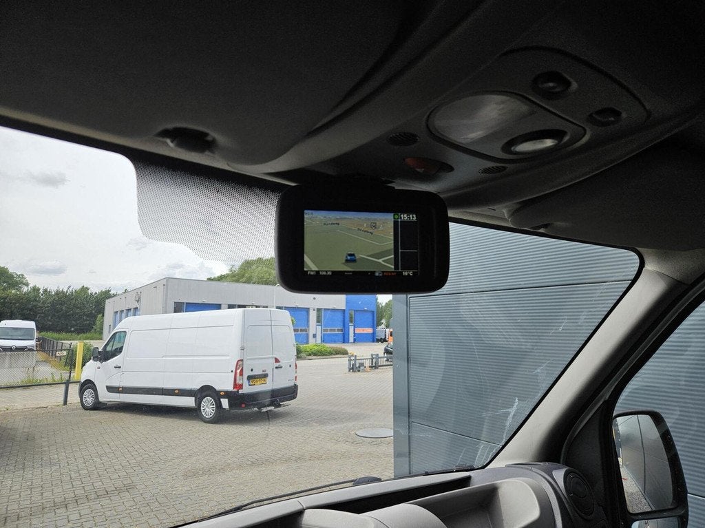 Renault Master 2.3 dCi L1H1 Airco Navi 110 PK inrichting Imp, Auto's, Euro 5, Gebruikt, 4 cilinders, Renault