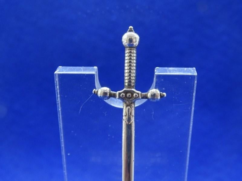 Lepeltje: kruis Symbool, Verzenden